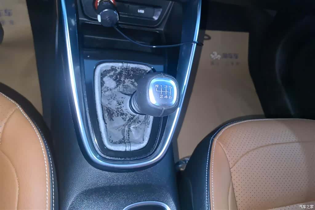 Wuling 510, 2017 16