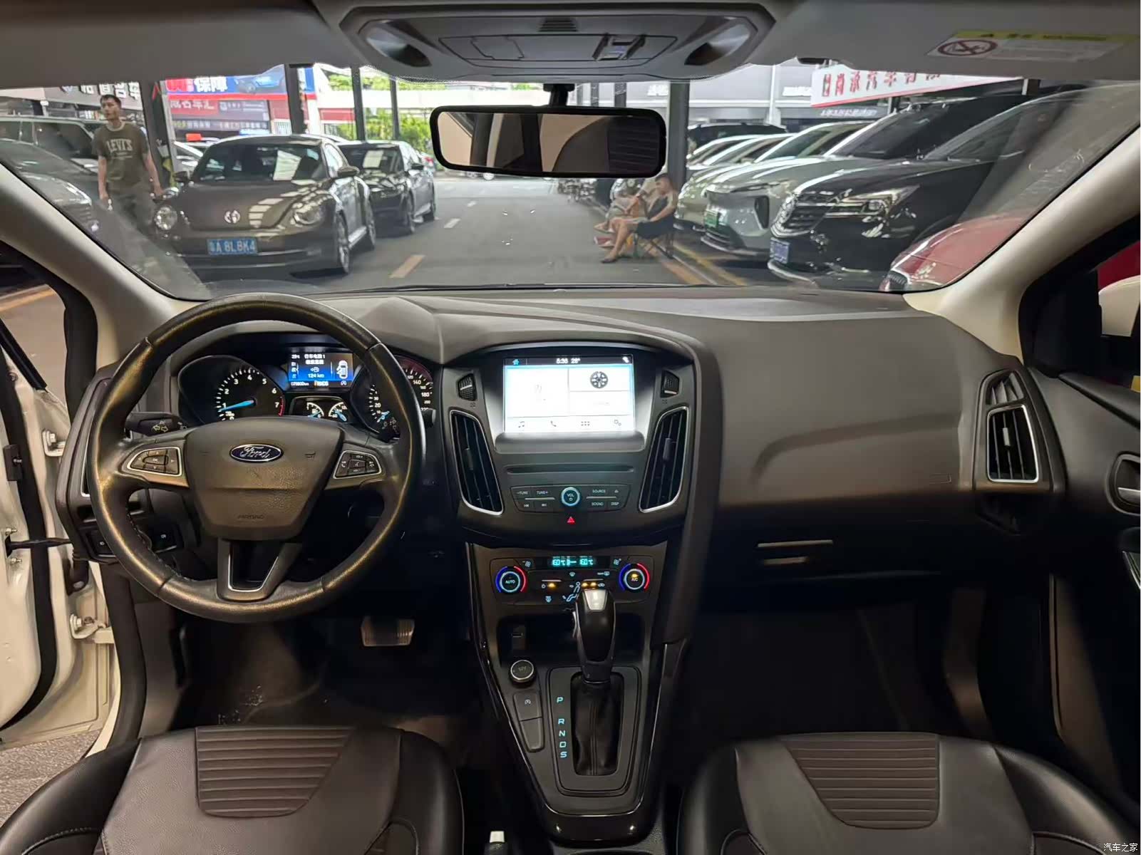 Ford Focus, 2017 12