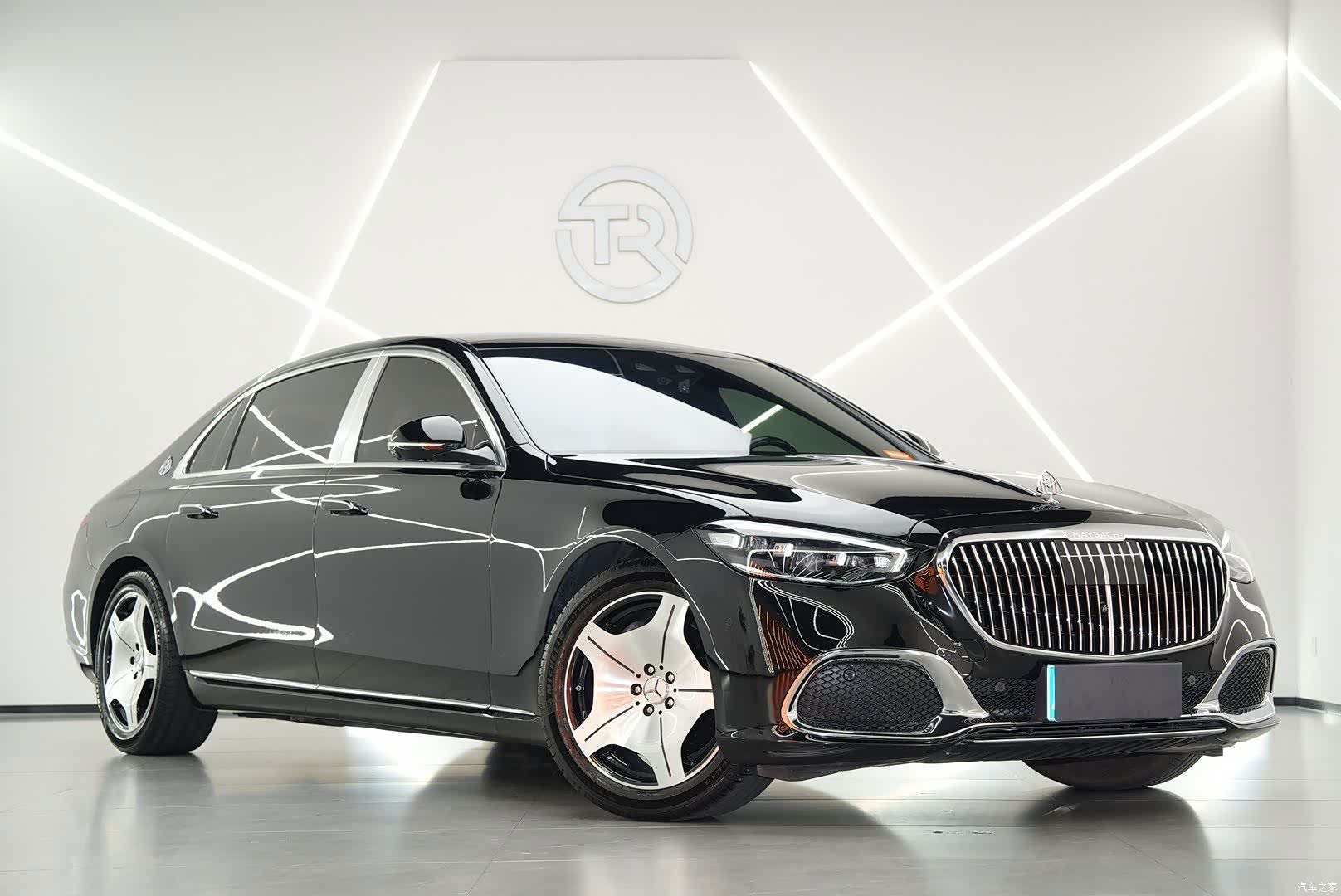 Maybach S-Class, 2021 3