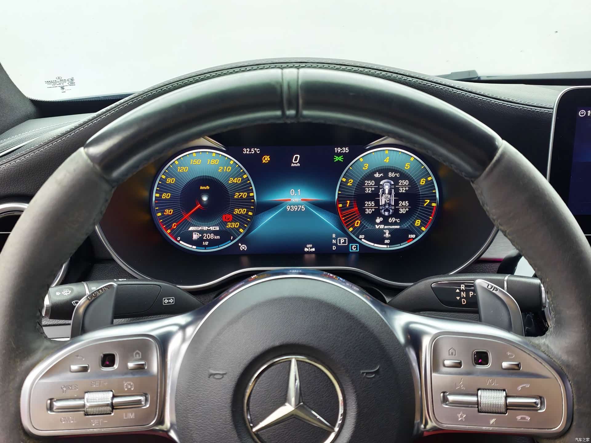 Mercedes-Benz C-Class, 2019 12