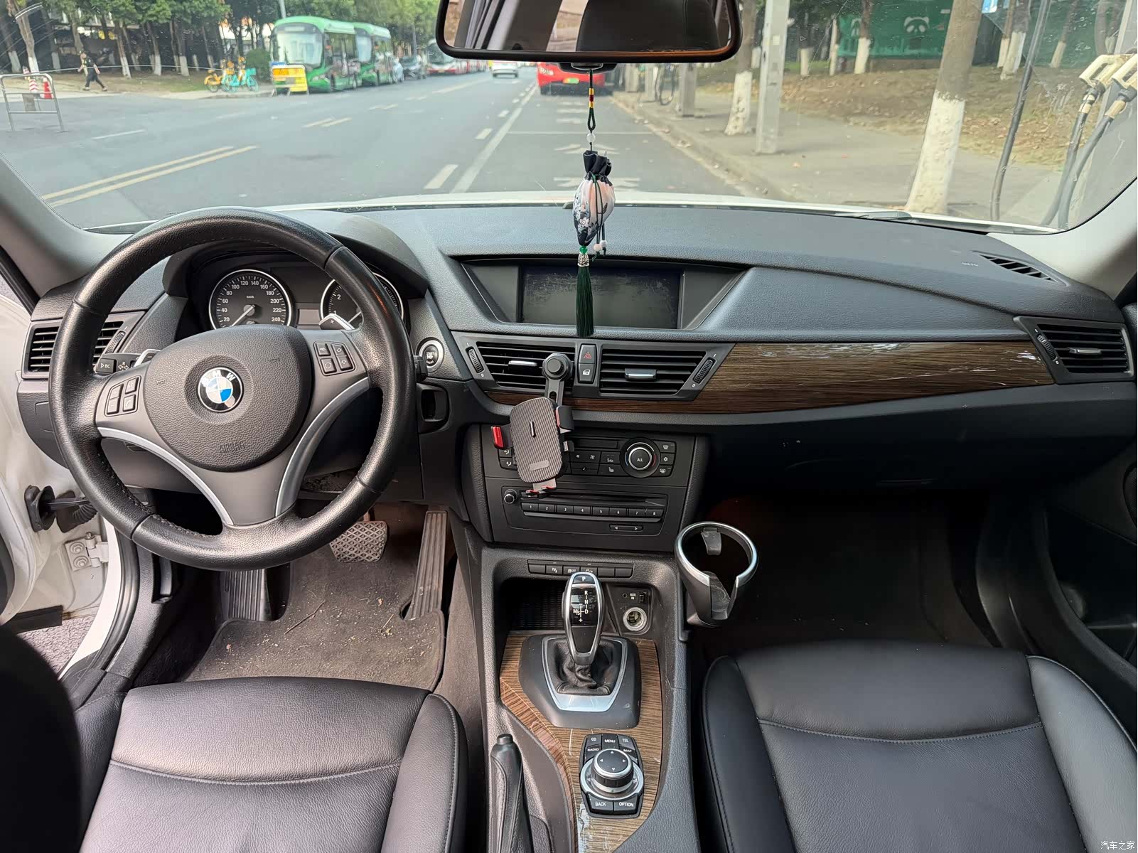 BMW X1, 2012 13