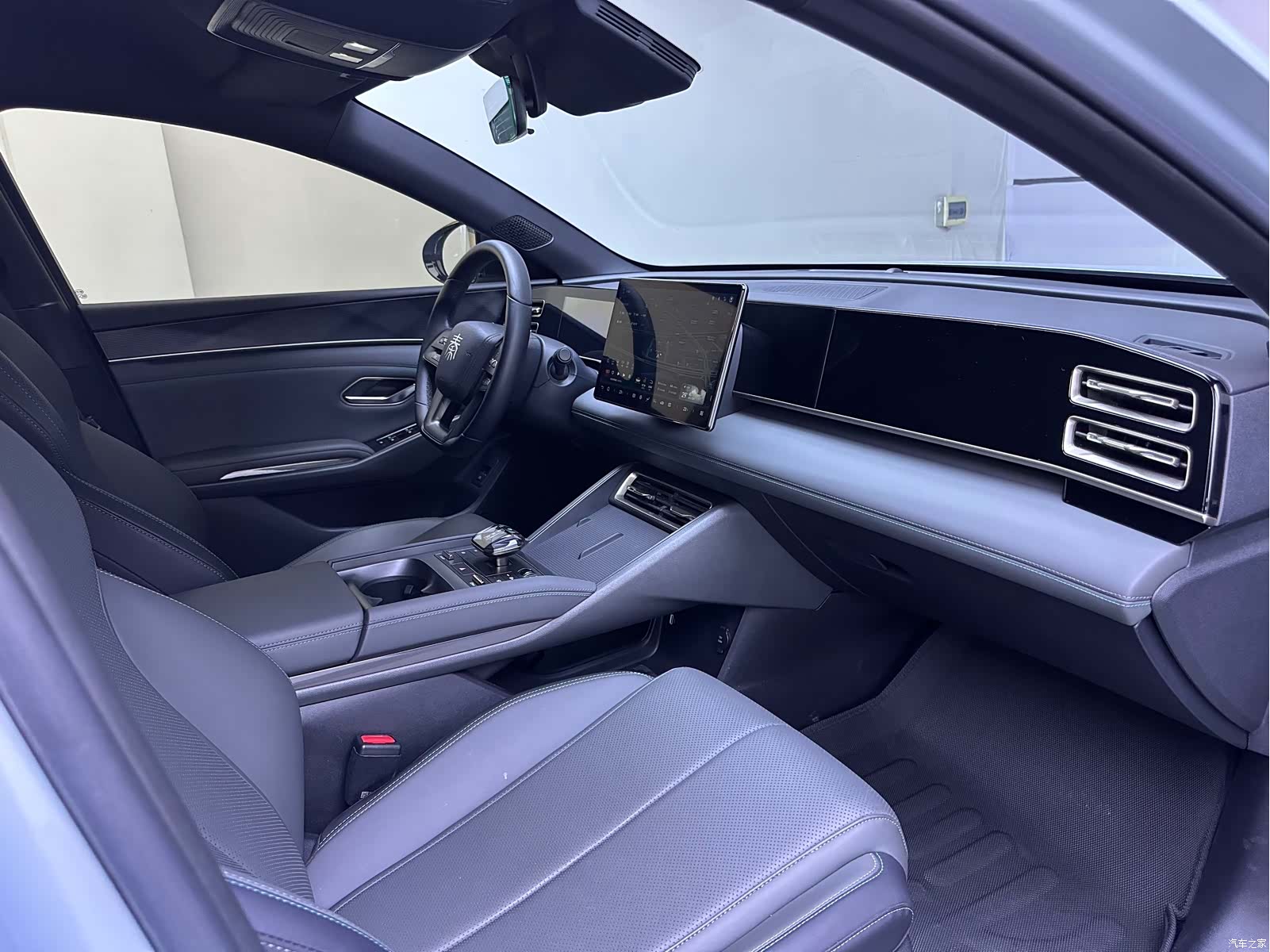 BYD Qin, 2025 13