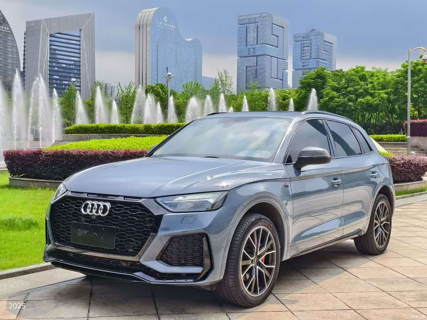 Audi Q5L, 2021 1