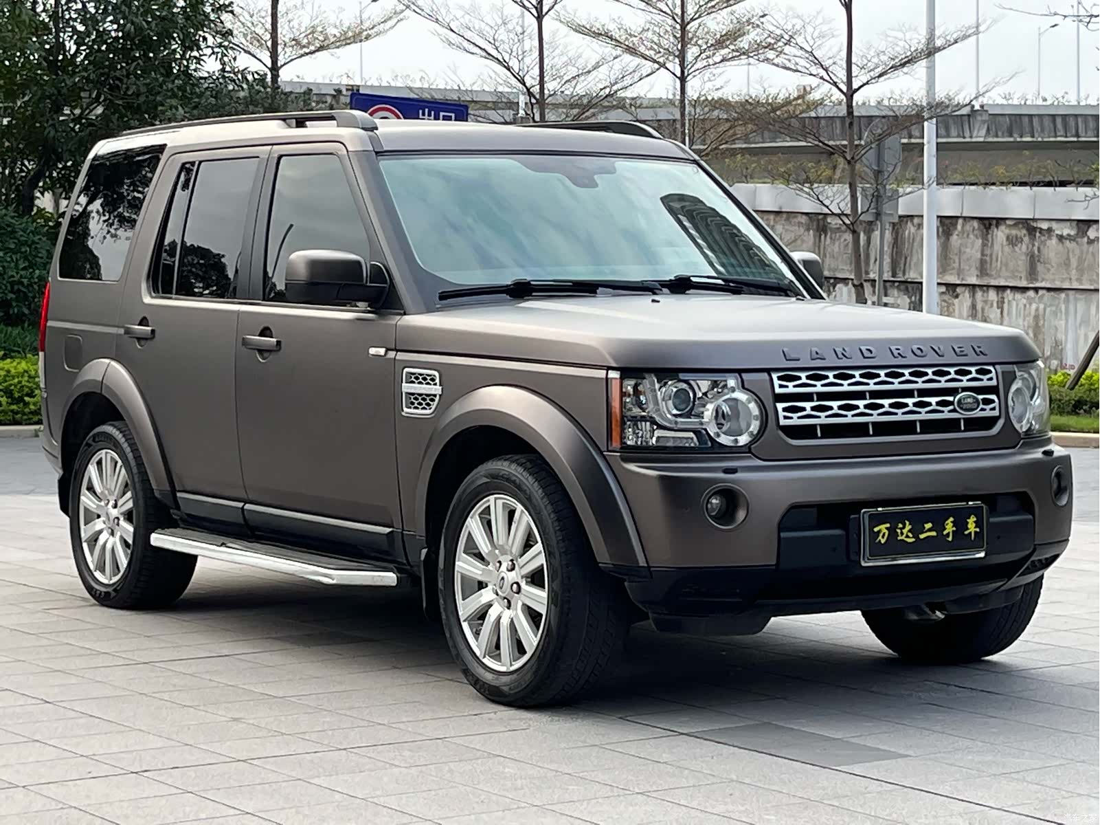 Land Rover Discovery, 2012 3