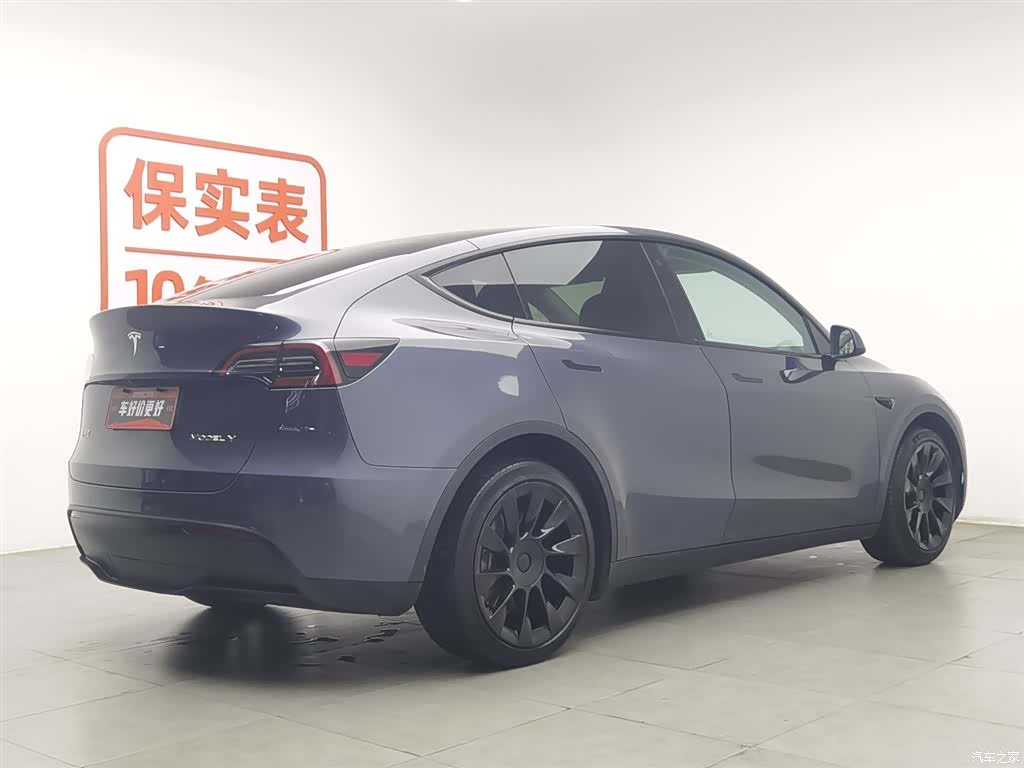 Tesla Model Y, 2022 2