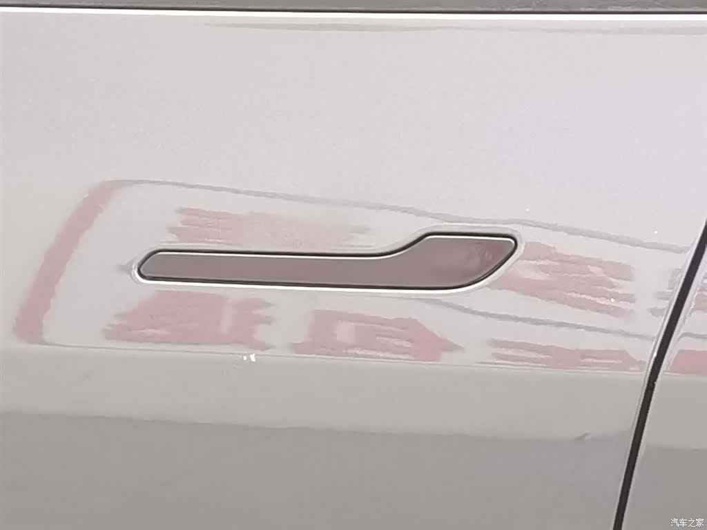 Tesla Model Y, 2022 18