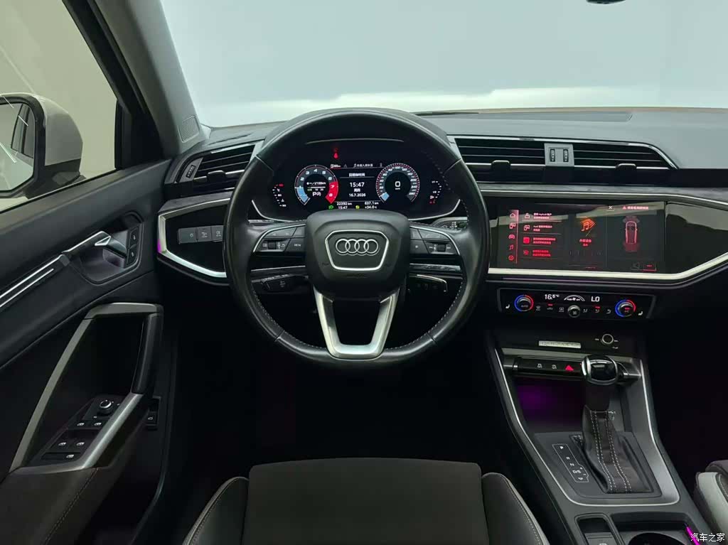 Audi Q3, 2022 14