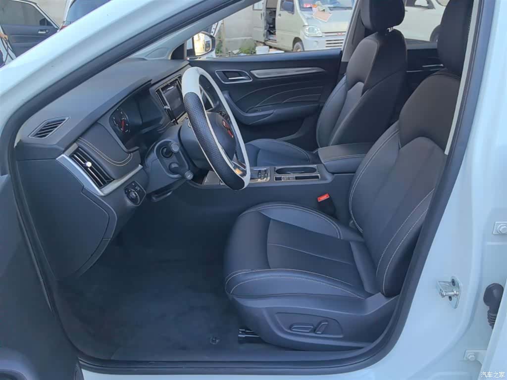 Roewe i6, 2019 15