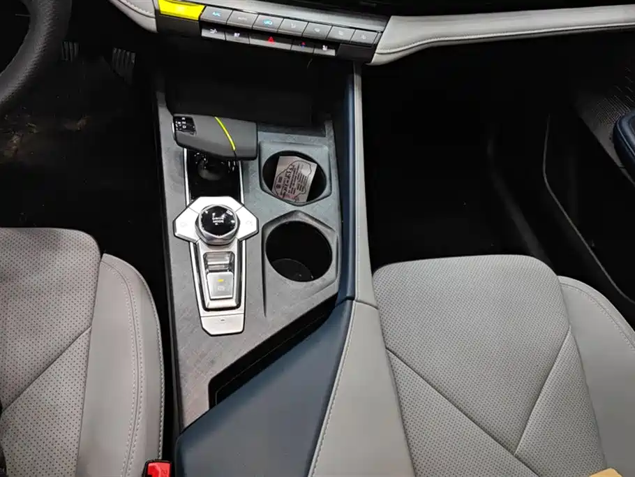 Changan UNI-V Smart iDD