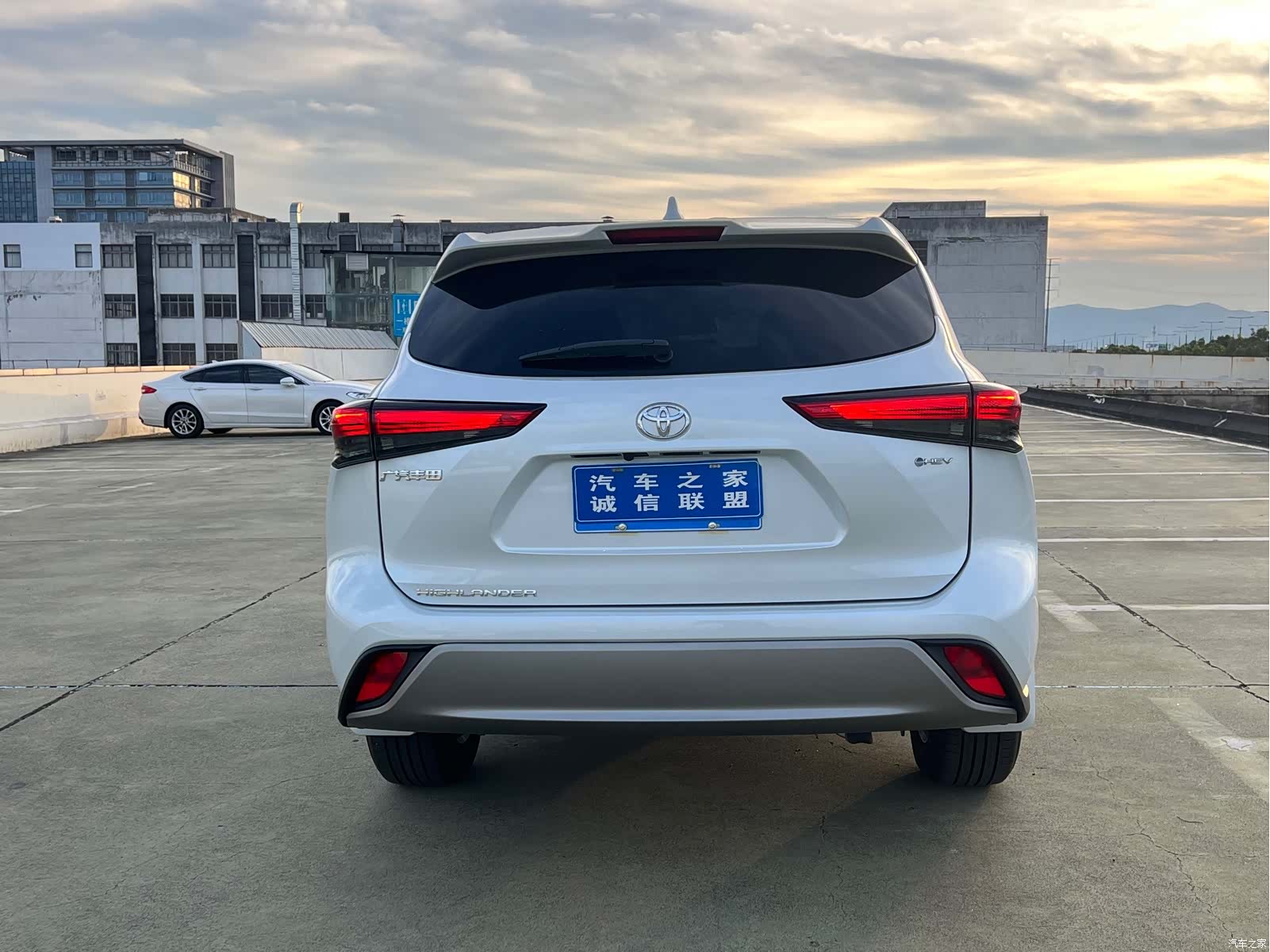 Toyota Highlander, 2026 4