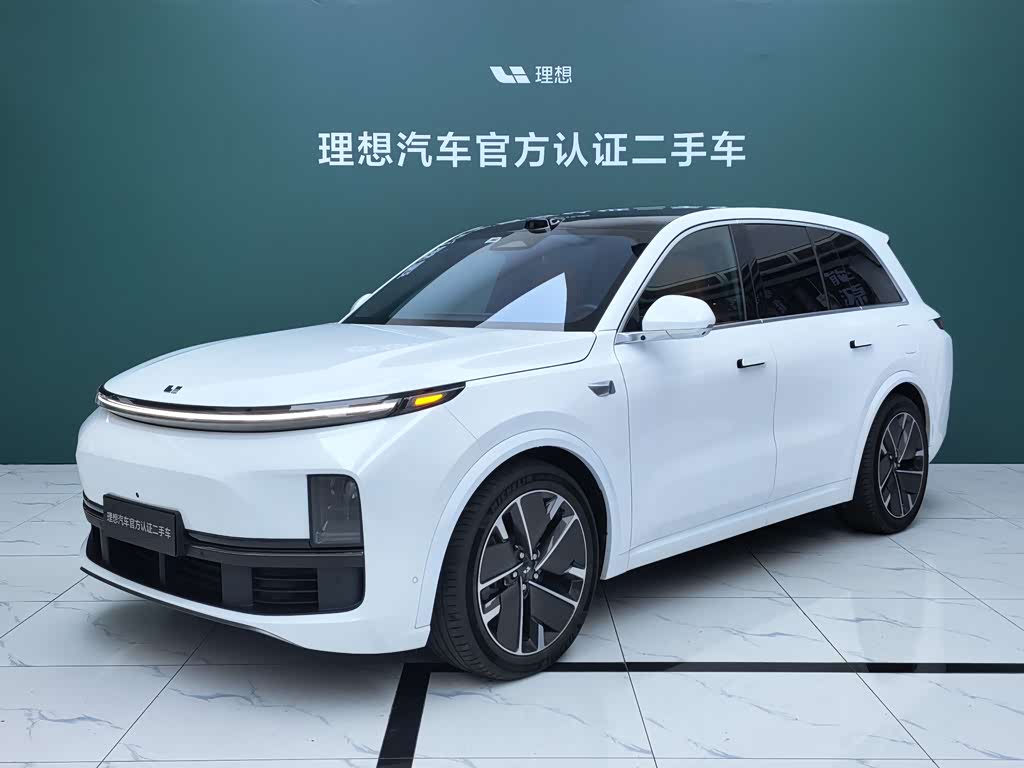 Li Auto L8