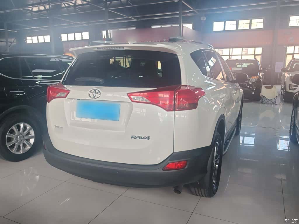 Toyota RAV4, 2016 9