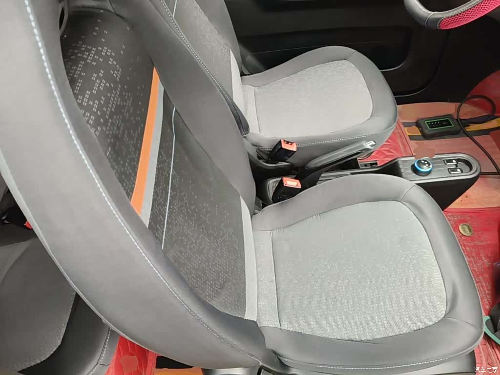 Wuling MINIEV, 2020 25