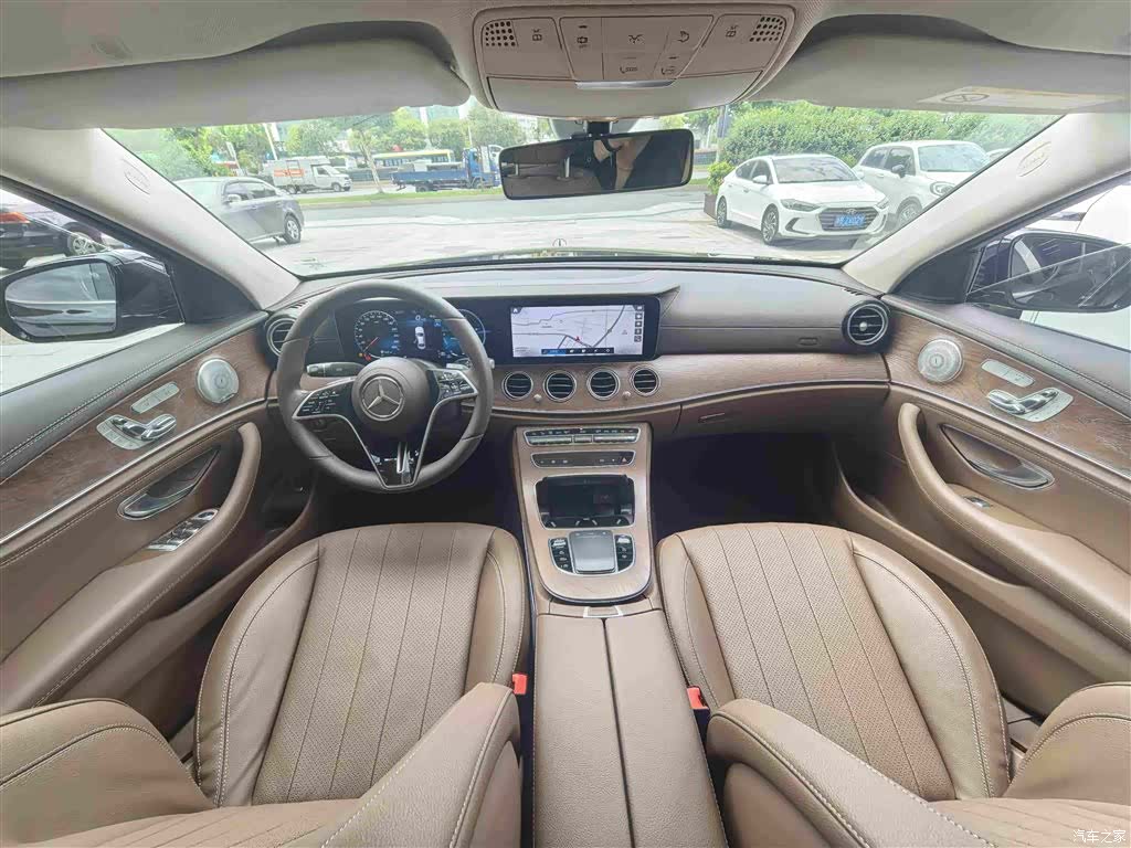 Mercedes-Benz E-Class, 2023 все фото