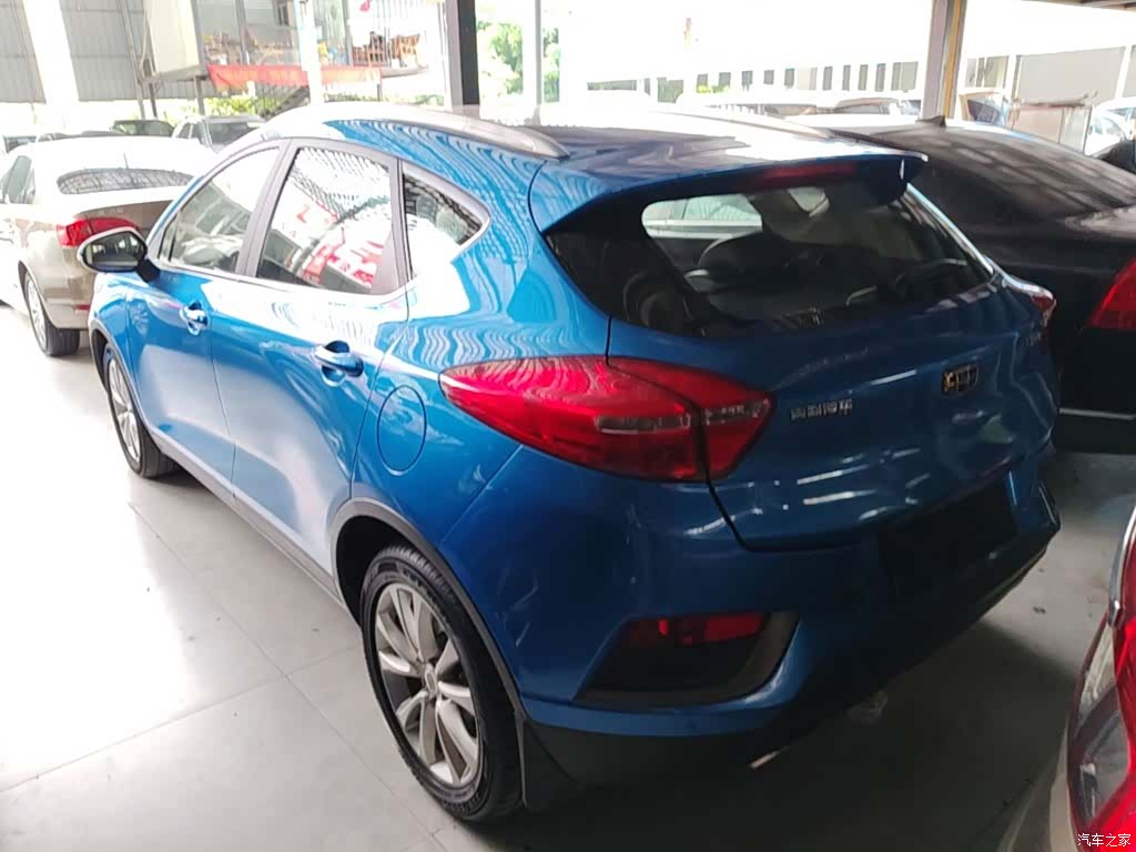 Geely Emgrand, 2017 все фото