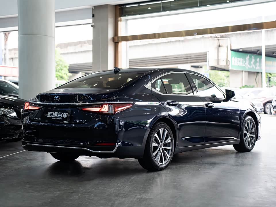 Lexus ES Lexus ES