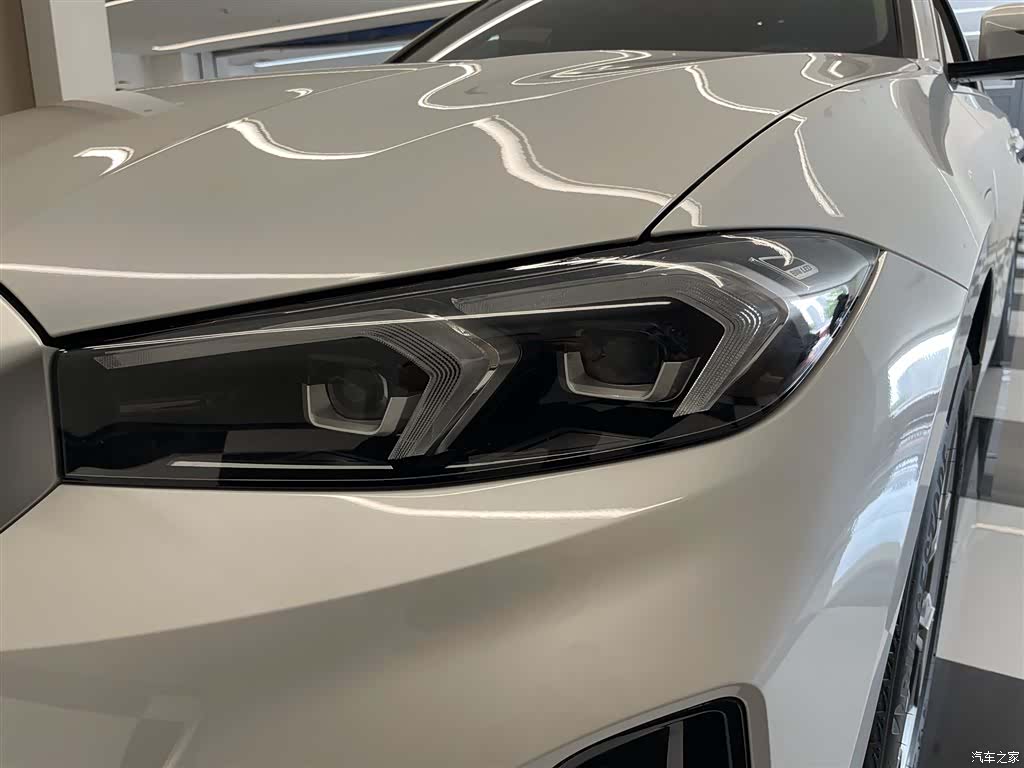 BMW i3, 2024 9