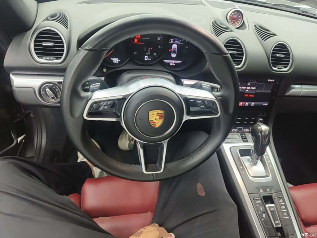 Porsche Boxster, 2019 11