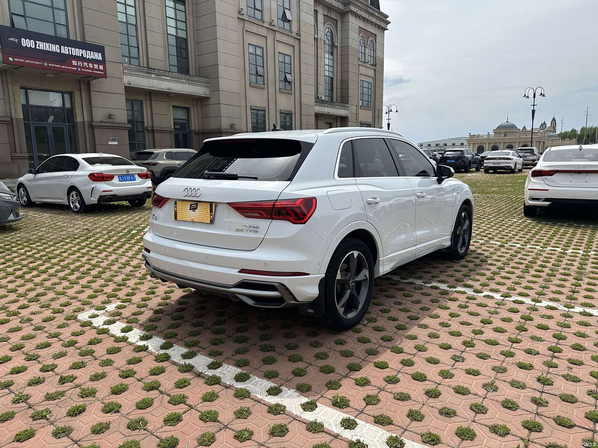 Audi Q3, 2022 6
