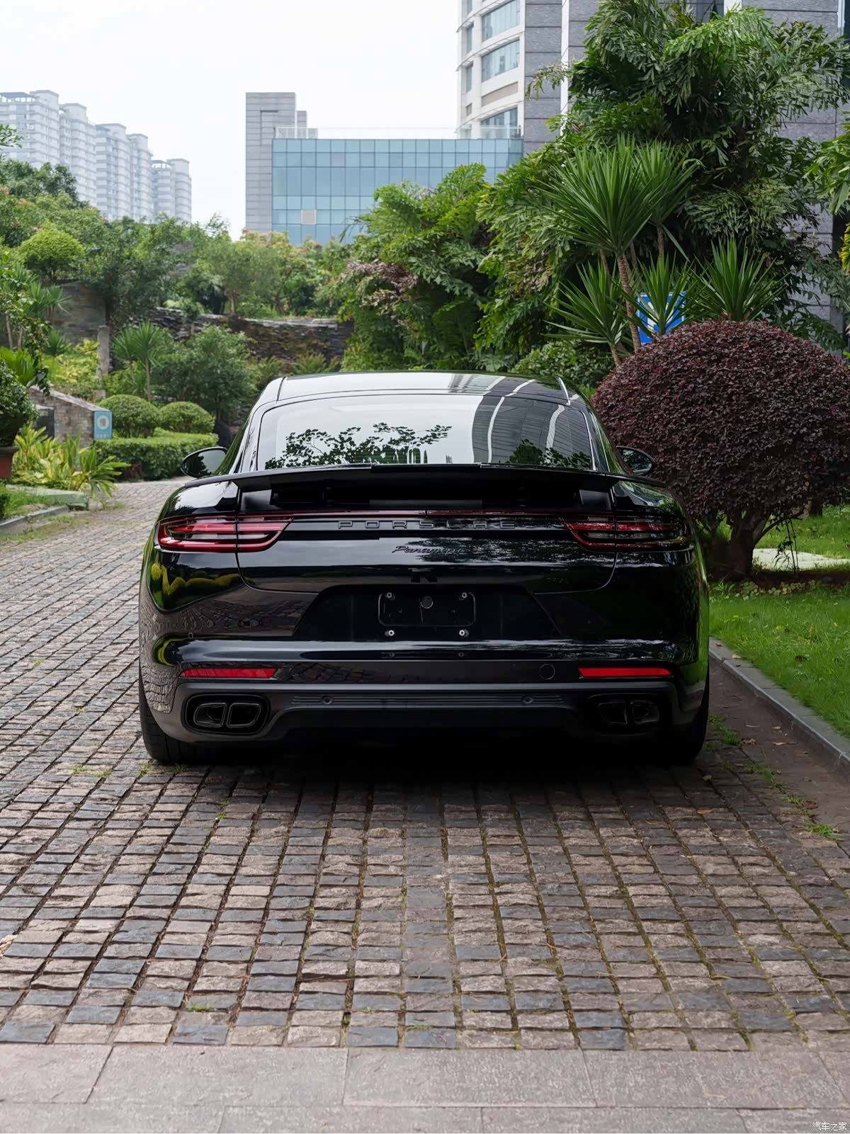 Porsche Panamera, 2019 10