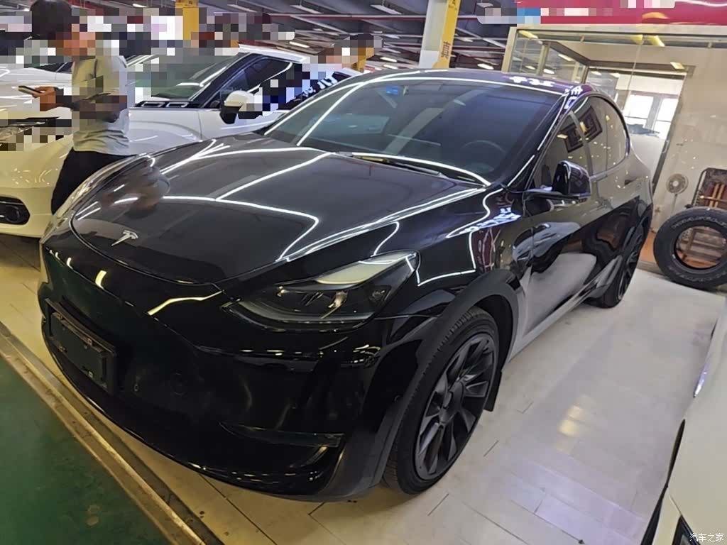 Tesla Model Y, 2021 2