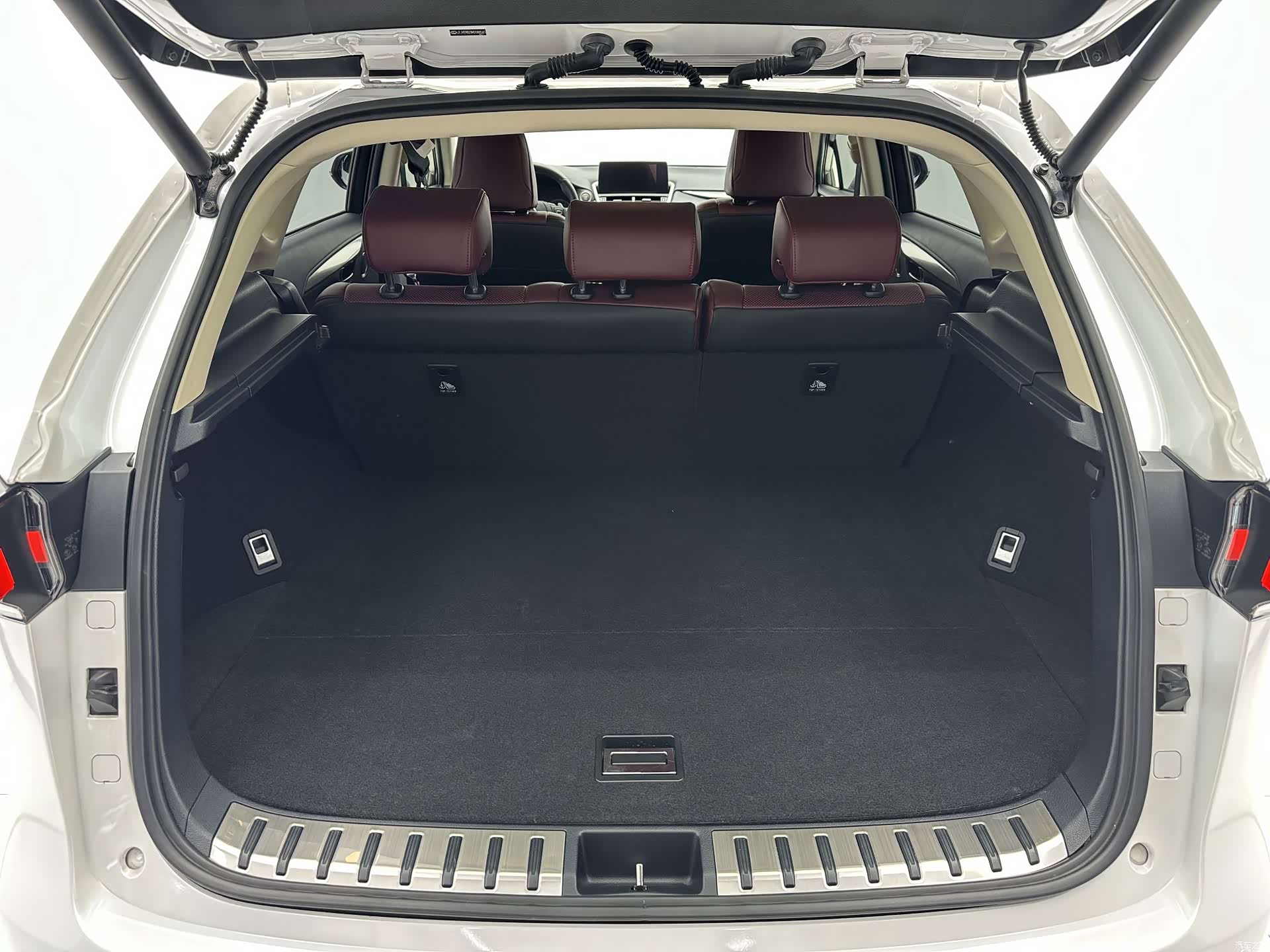 Lexus NX, 2021 18