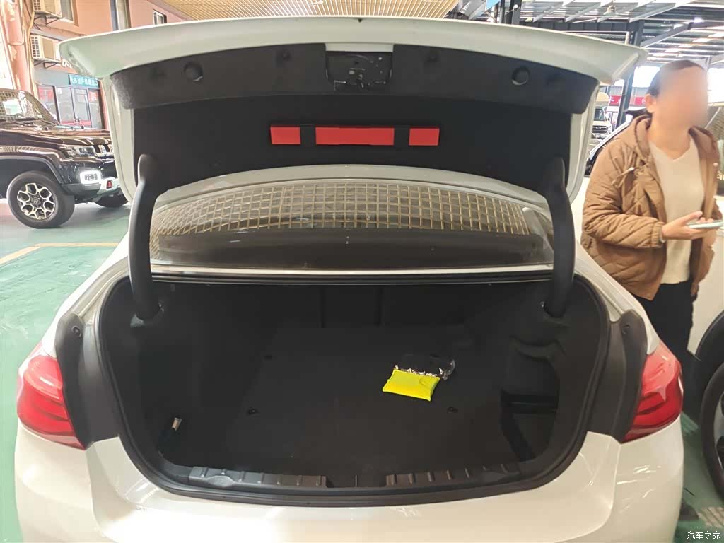 BMW 3 Series, 2018 16
