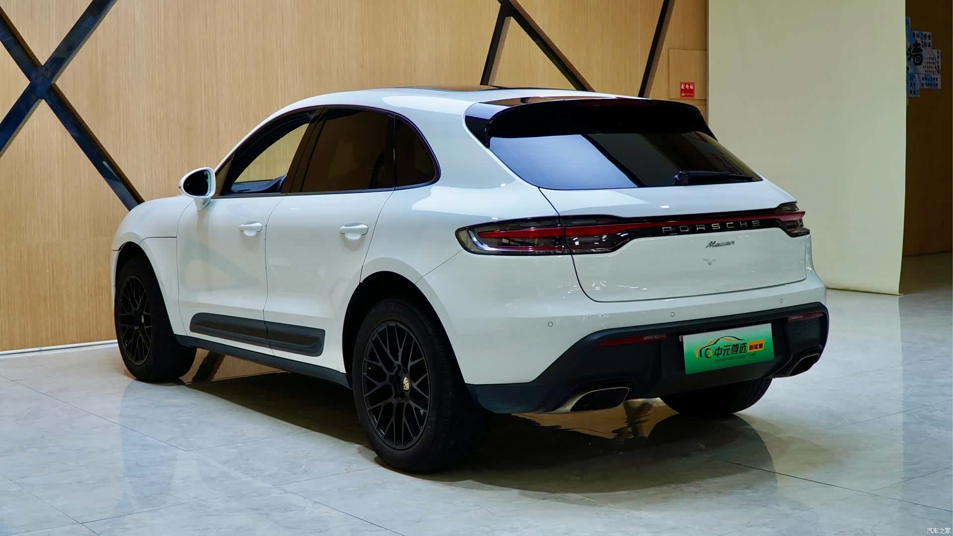 Porsche Macan, 2024 12