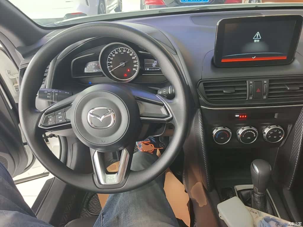 Mazda CX-4, 2020 10