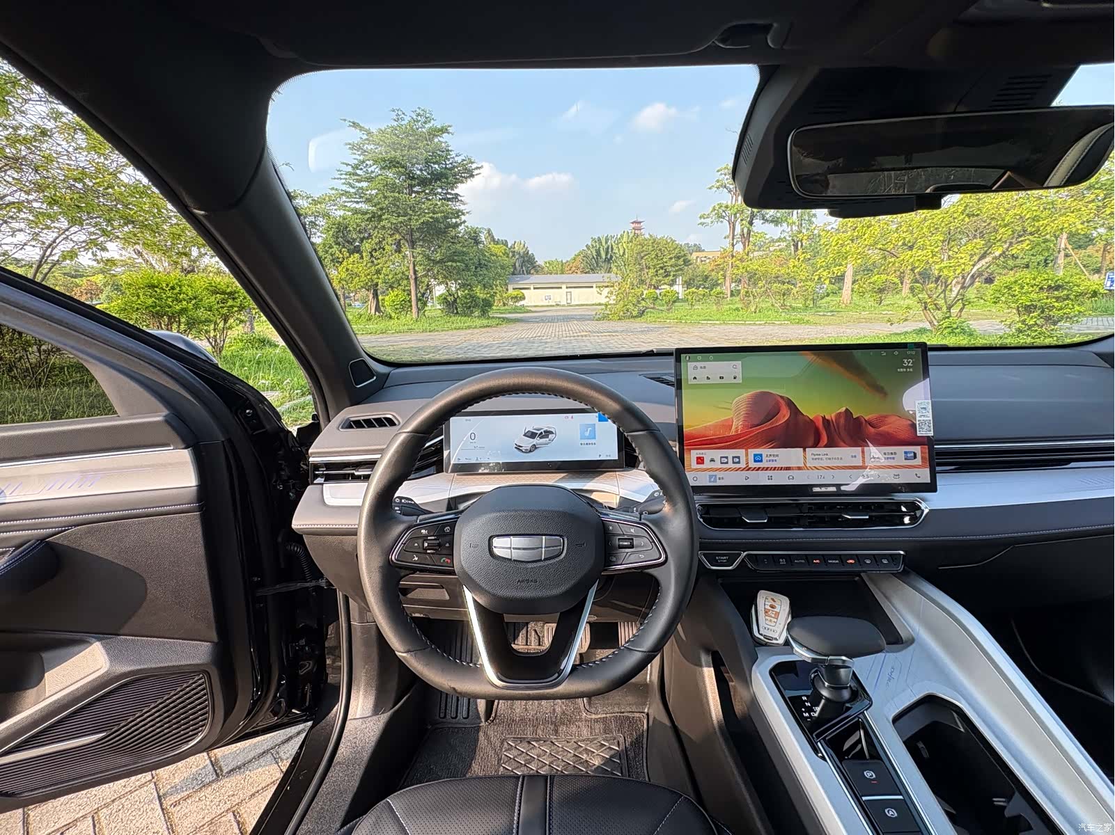Geely Preface, 2024 11