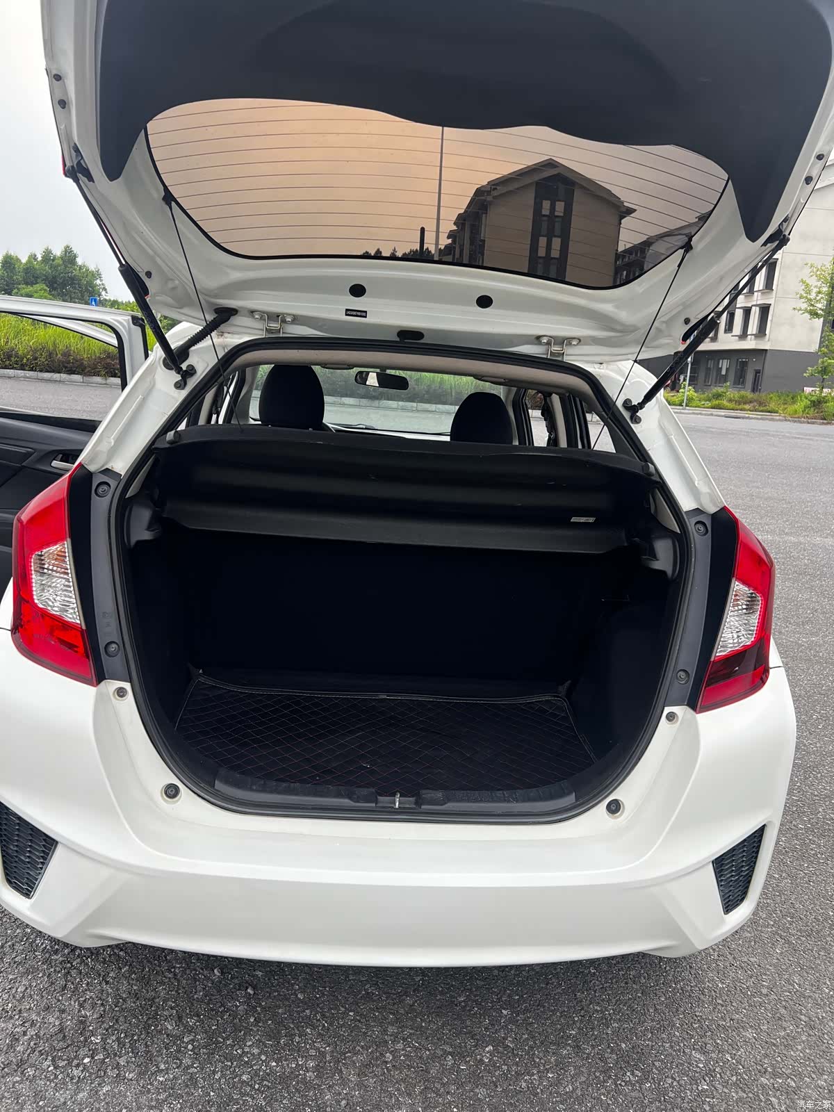 Honda Fit, 2016 13