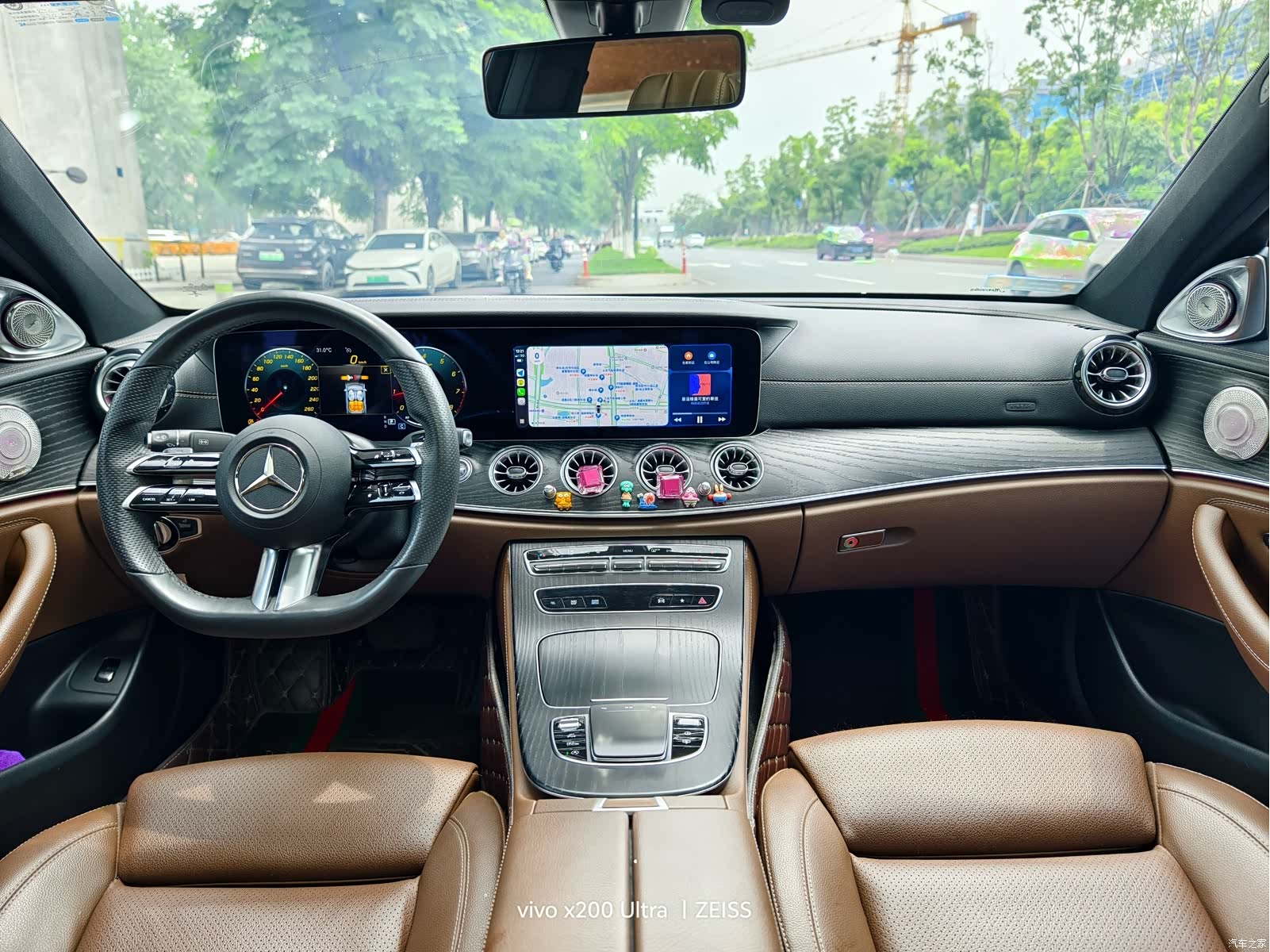 Mercedes-Benz E-Class, 2022 6