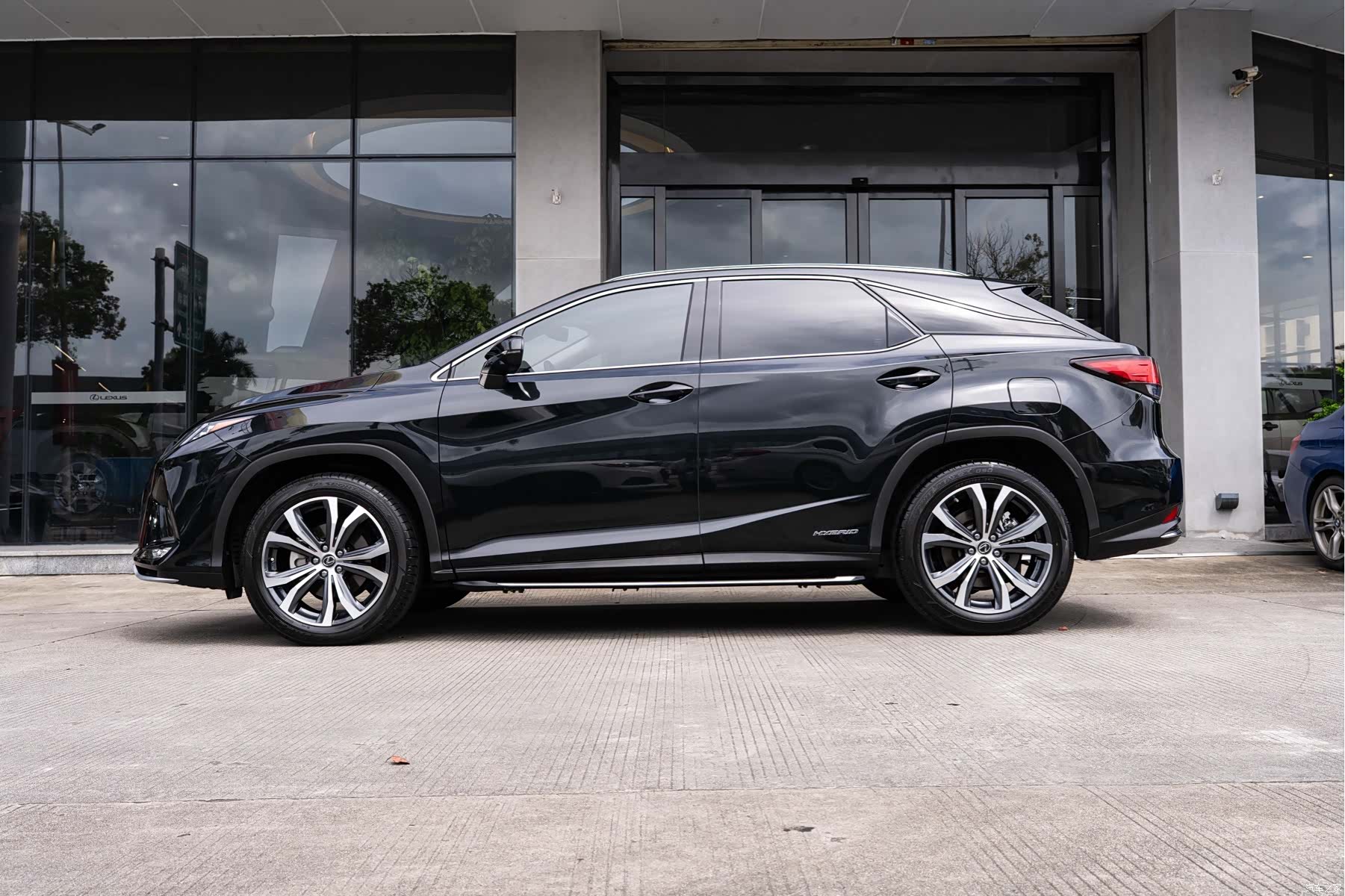 Lexus RX, 2022 4