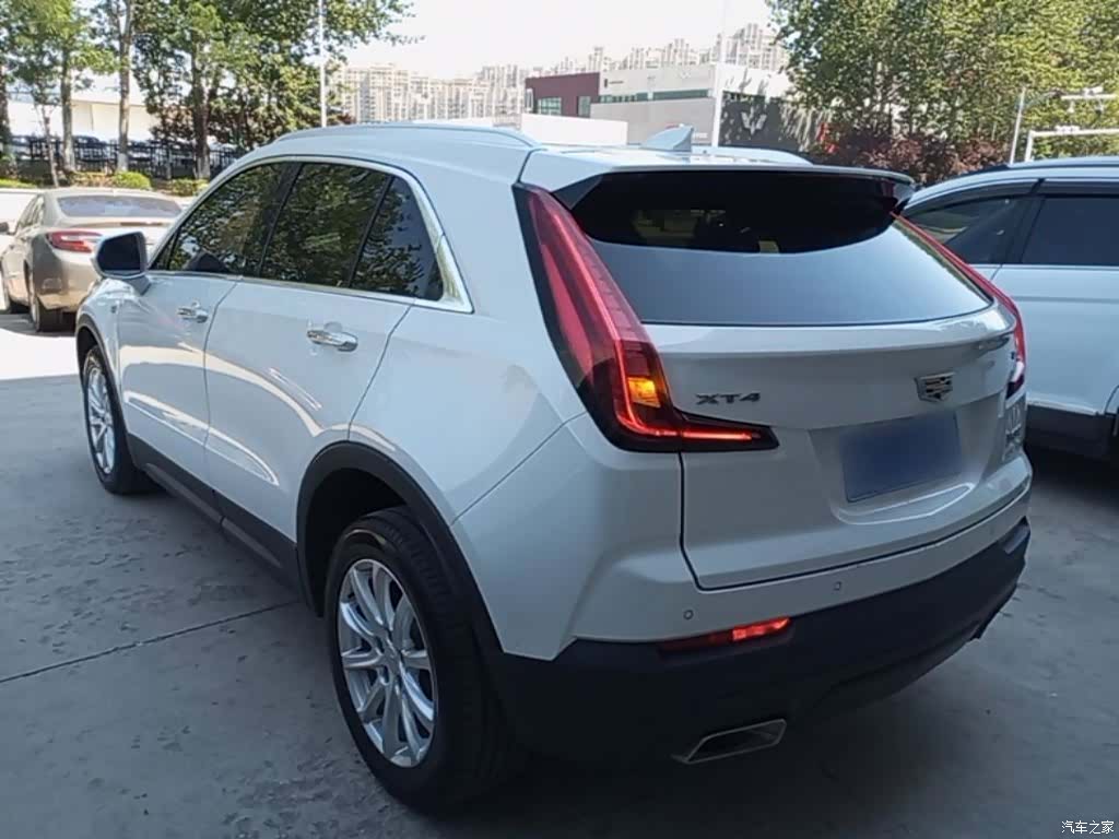 Cadillac XT4, 2020 все фото