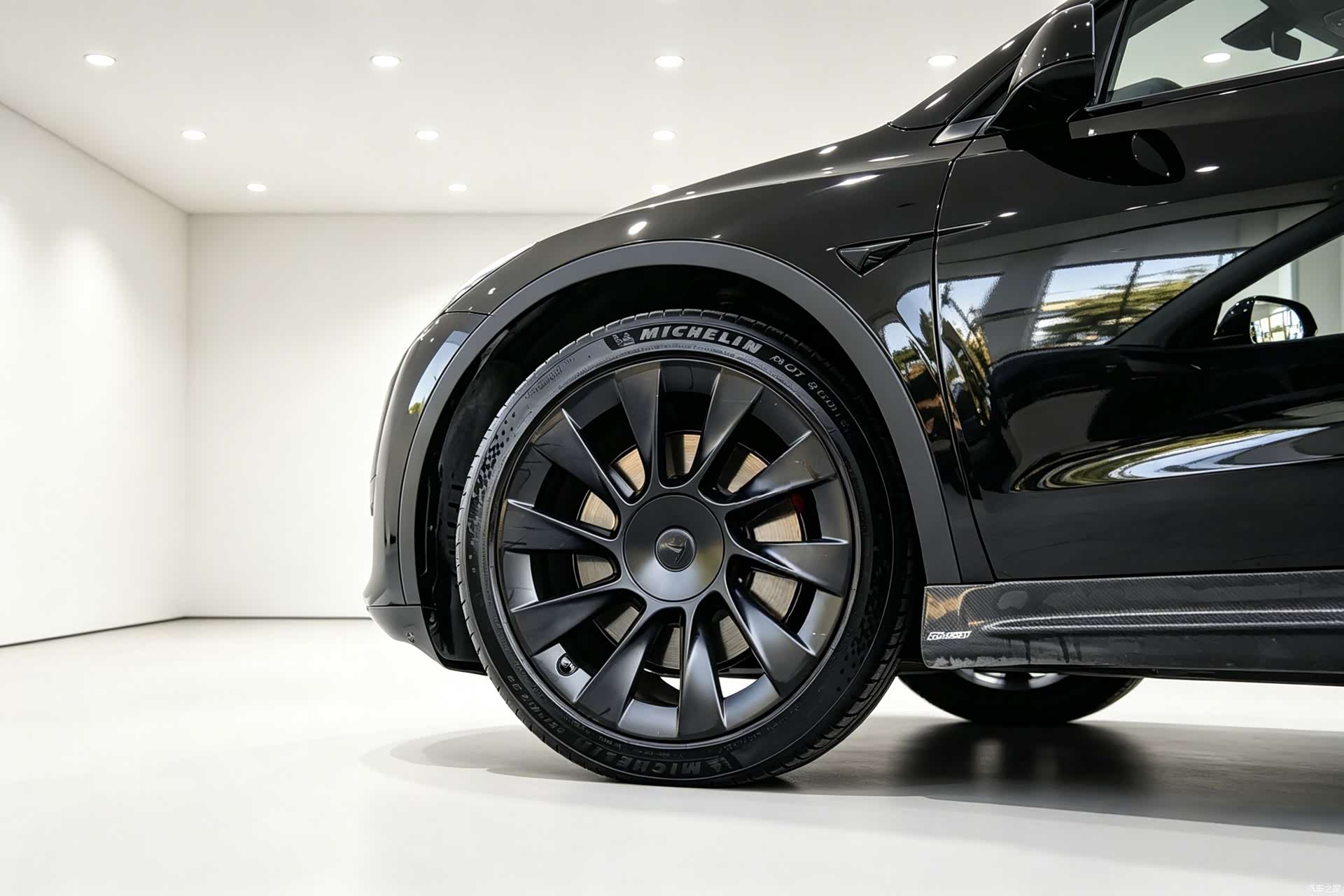 Tesla Model Y, 2023 11