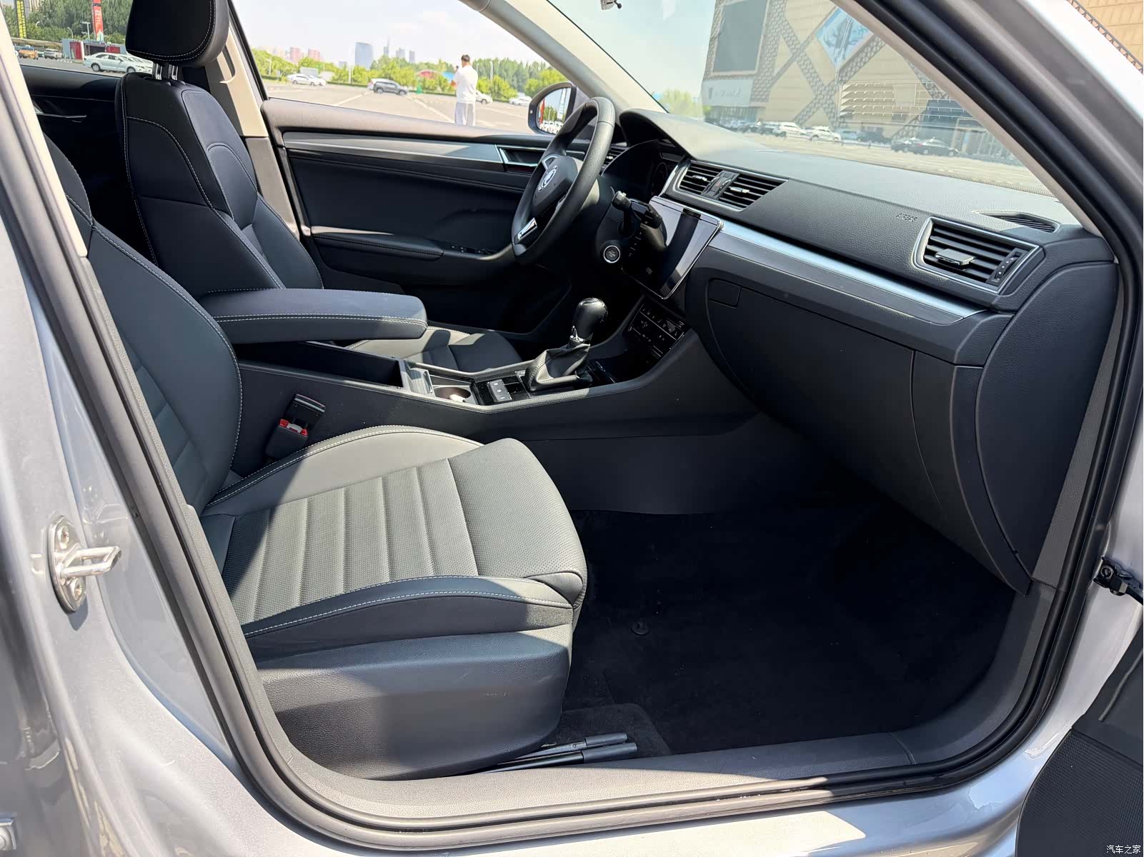 Skoda Superb, 2023 16