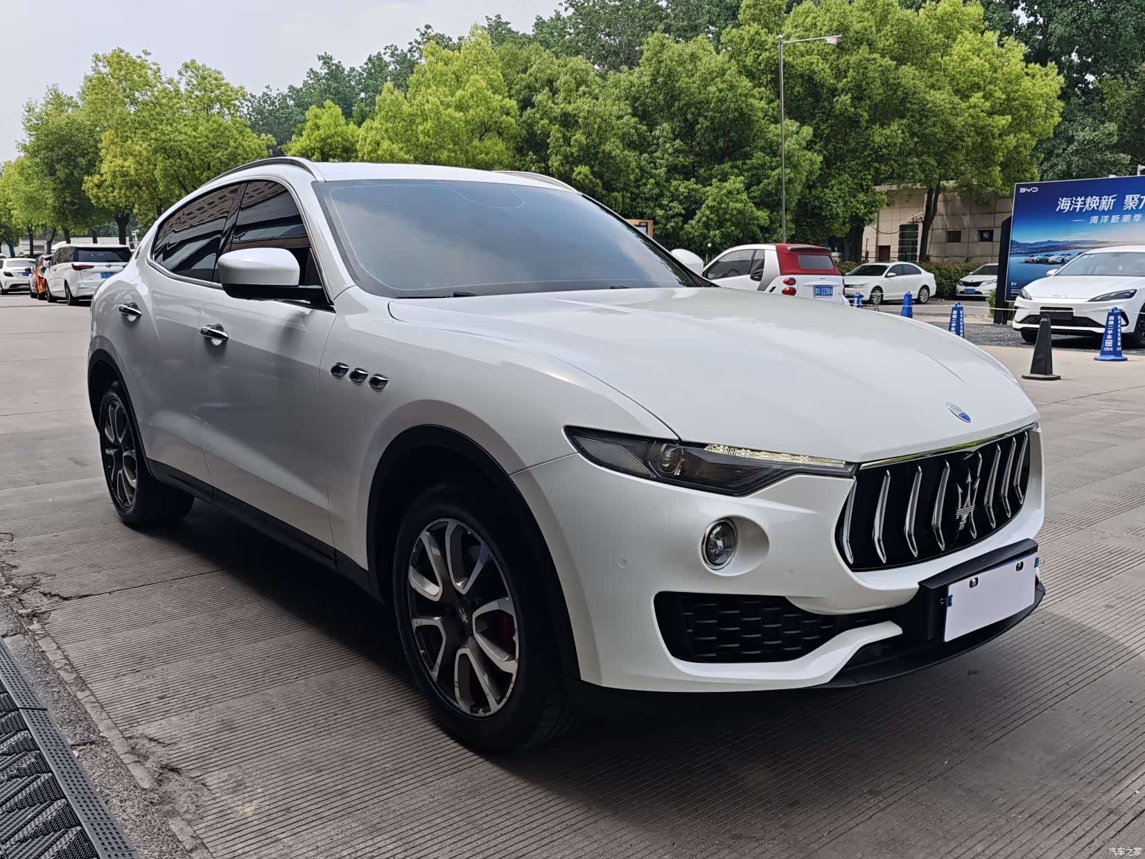 Maserati Levante, 2017 3