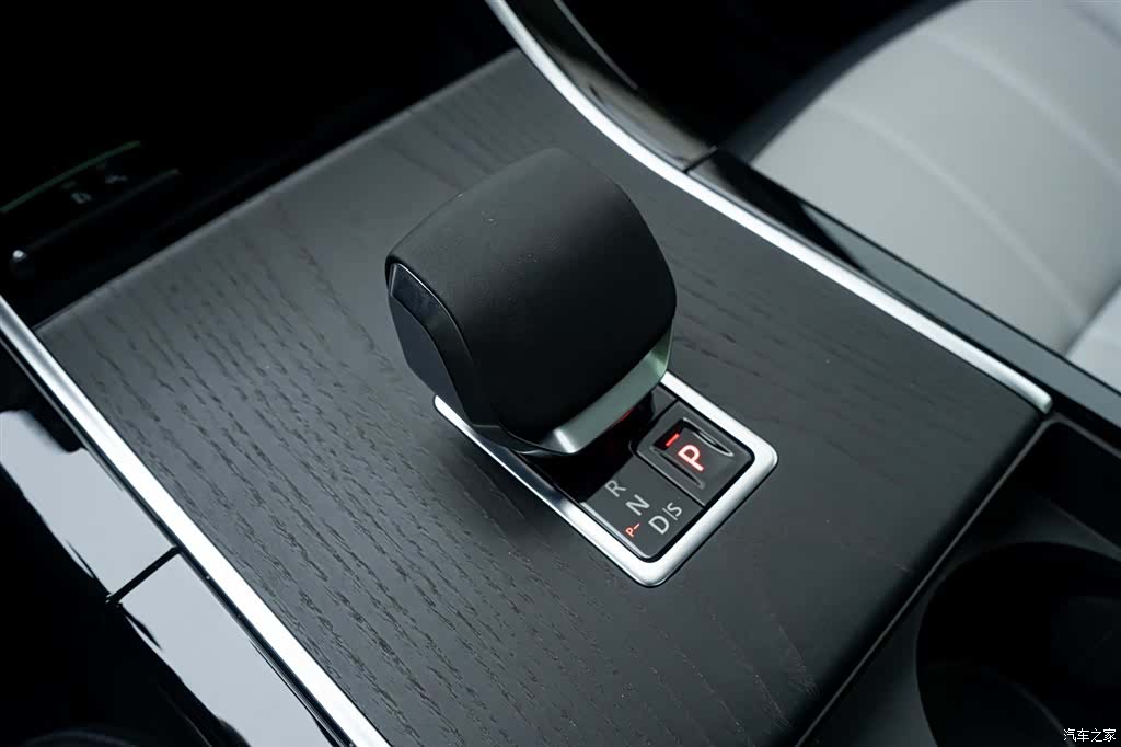 Land Rover Range Rover, 2026 25