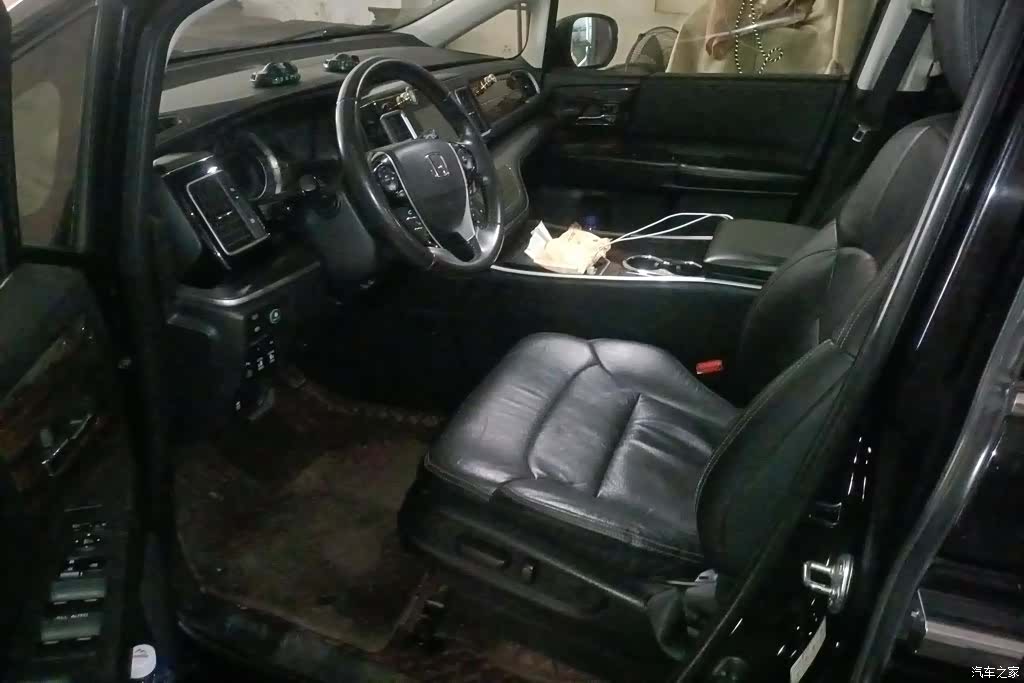 Honda Elysion, 2018 9