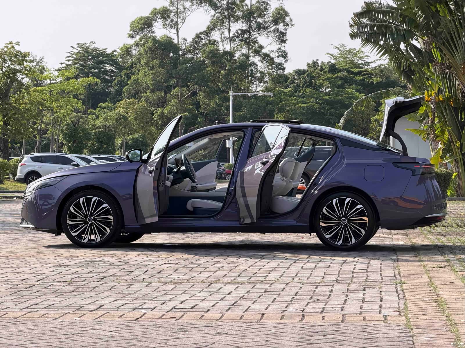 Nissan Teana, 2025 26