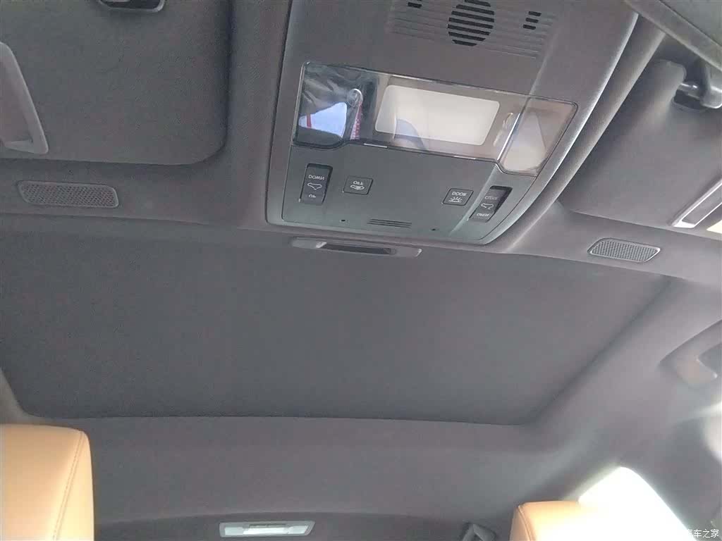 Lexus ES, 2019 18
