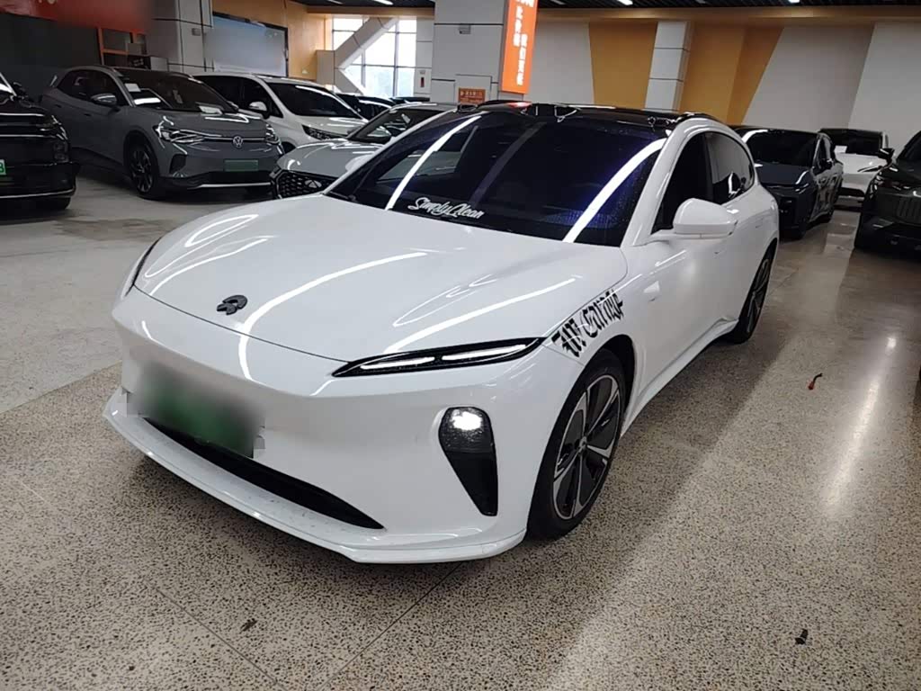 NIO ET5T