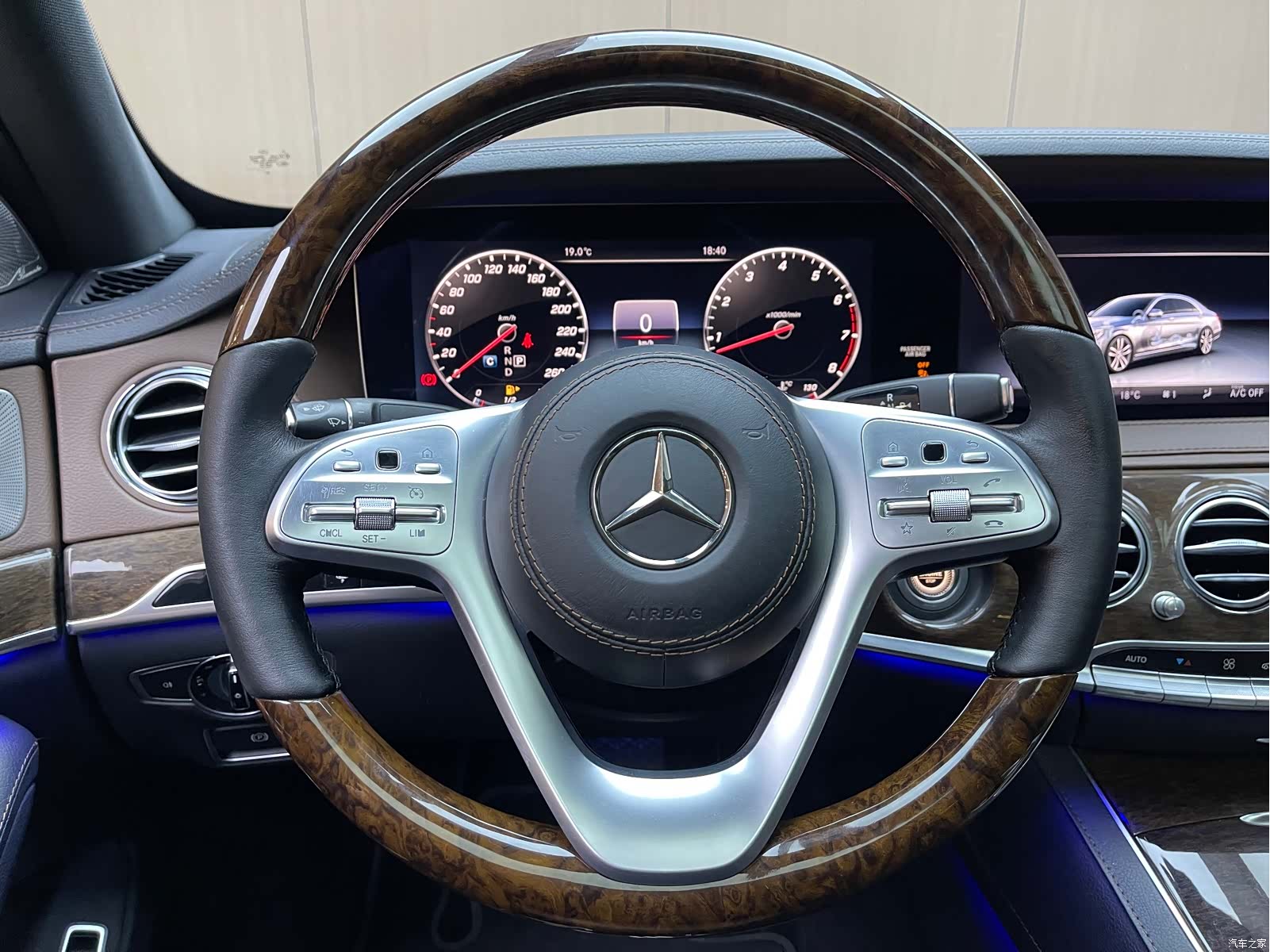 Mercedes-Benz S-Class, 2018 9