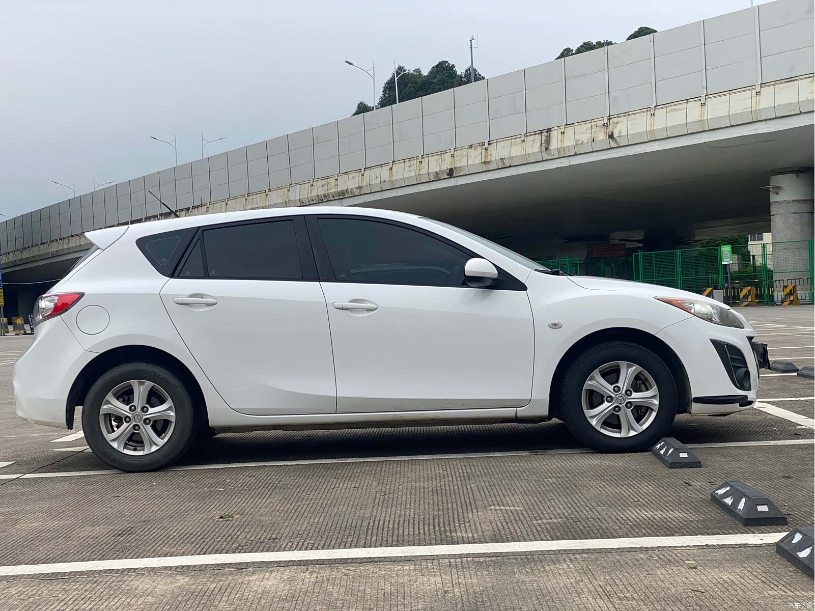 Mazda 3, 2015 7