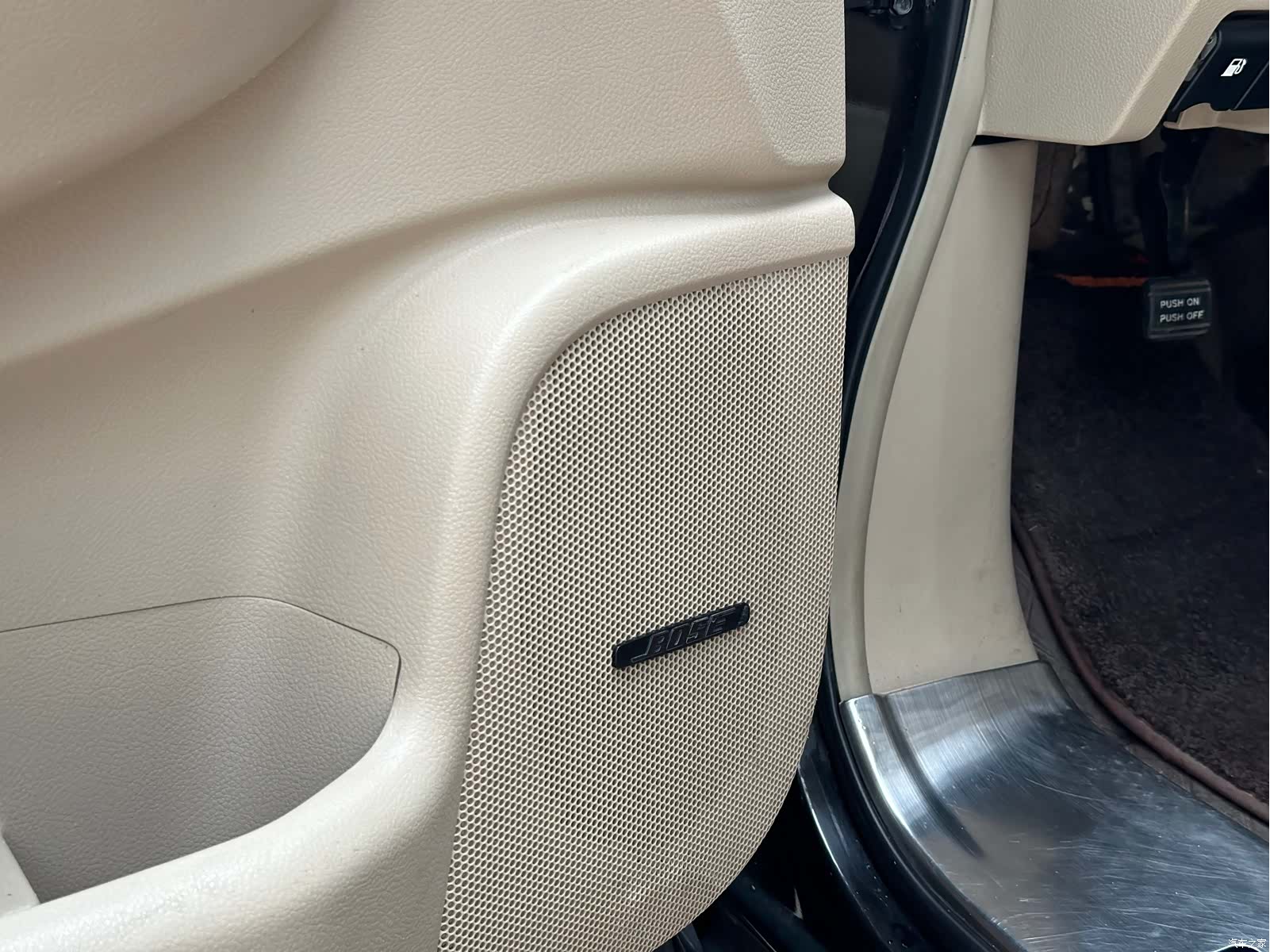 Nissan SL, 2014 12