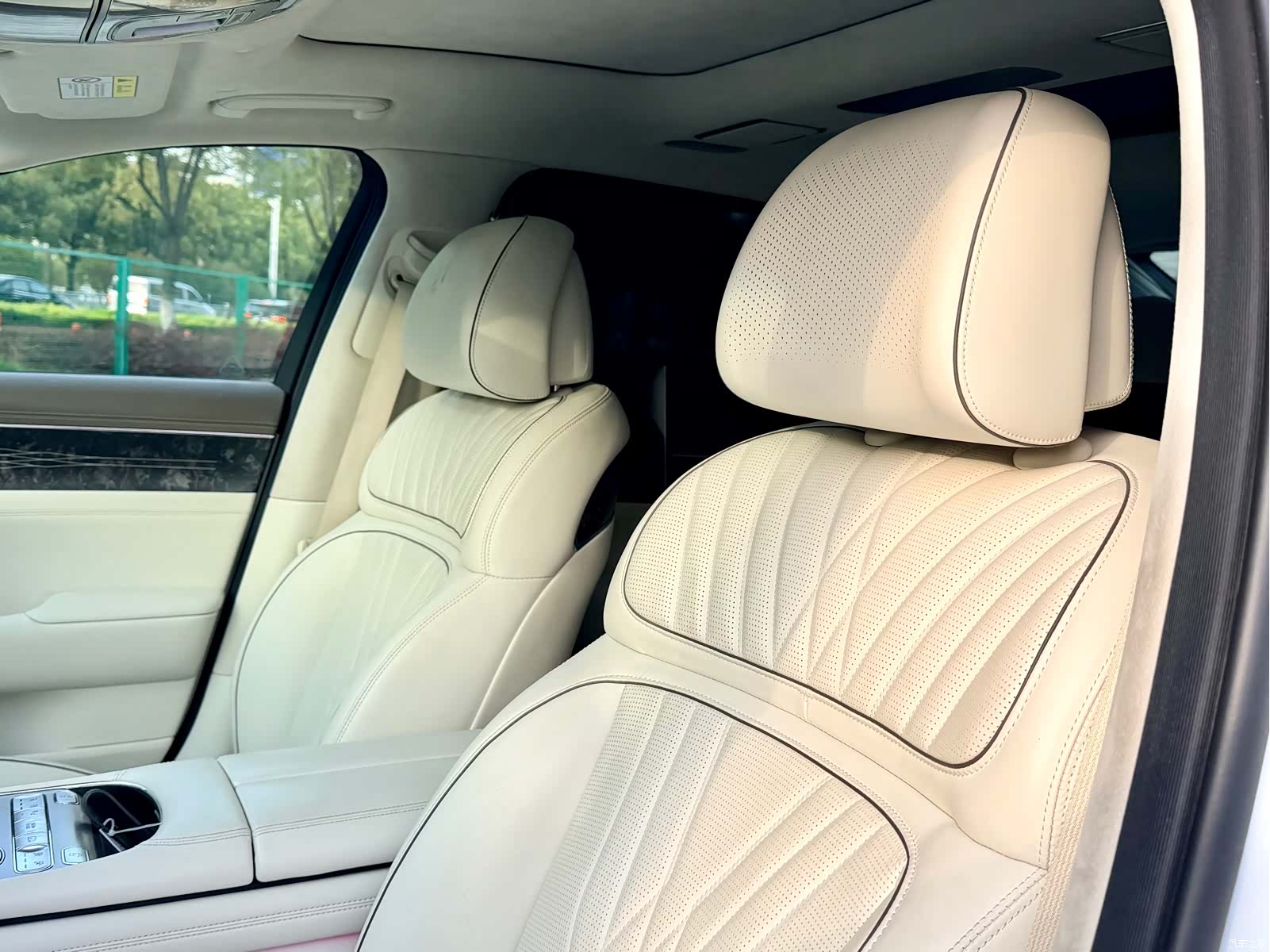Genesis G90, 2023 15