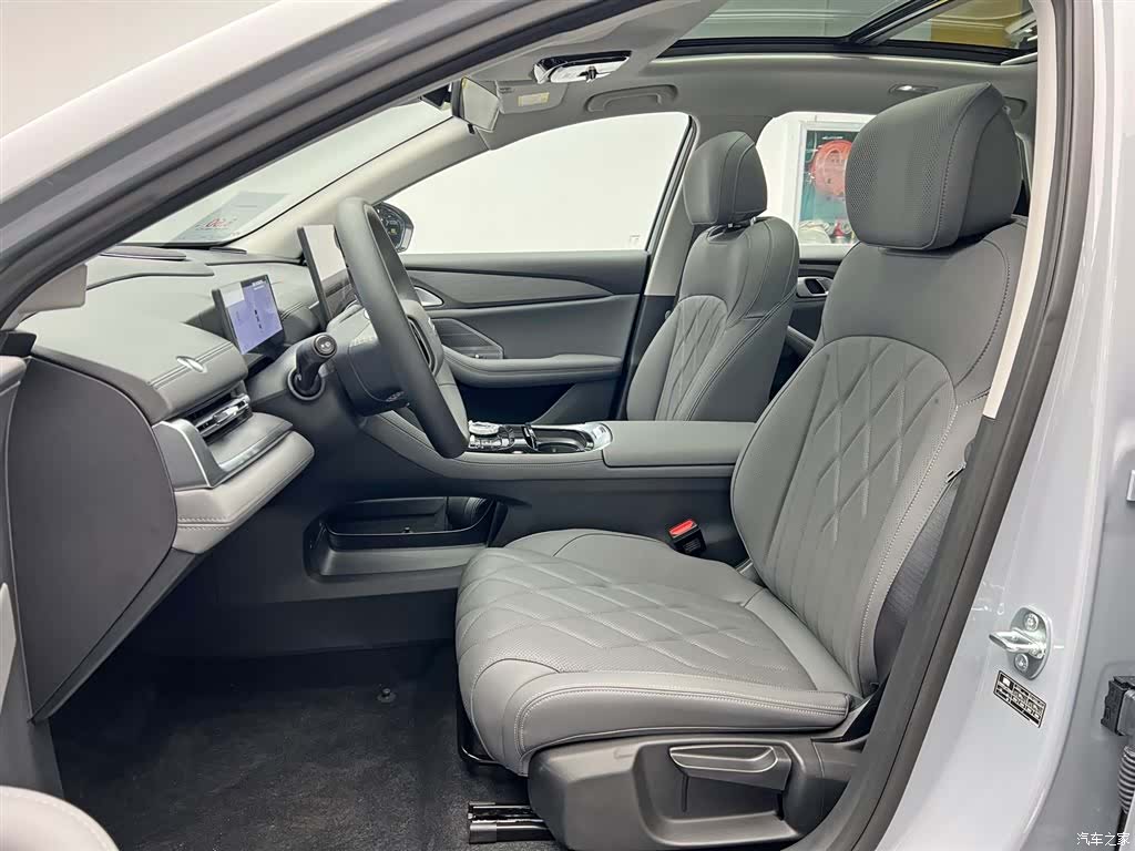 Geely A7, 2025 14
