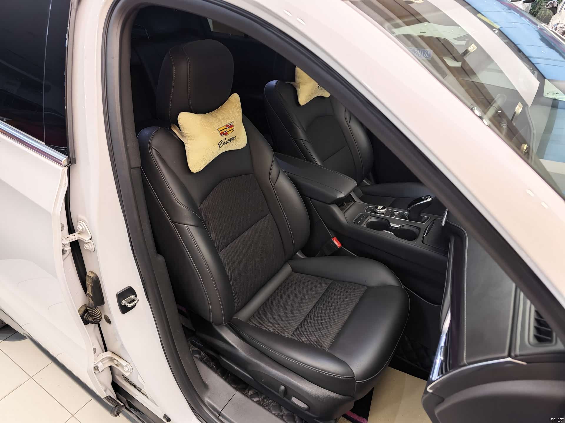 Cadillac XT4, 2021 34
