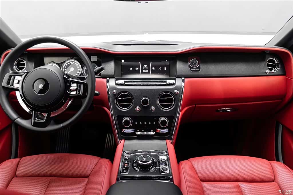 Rolls-Royce Cullinan, 2024 10