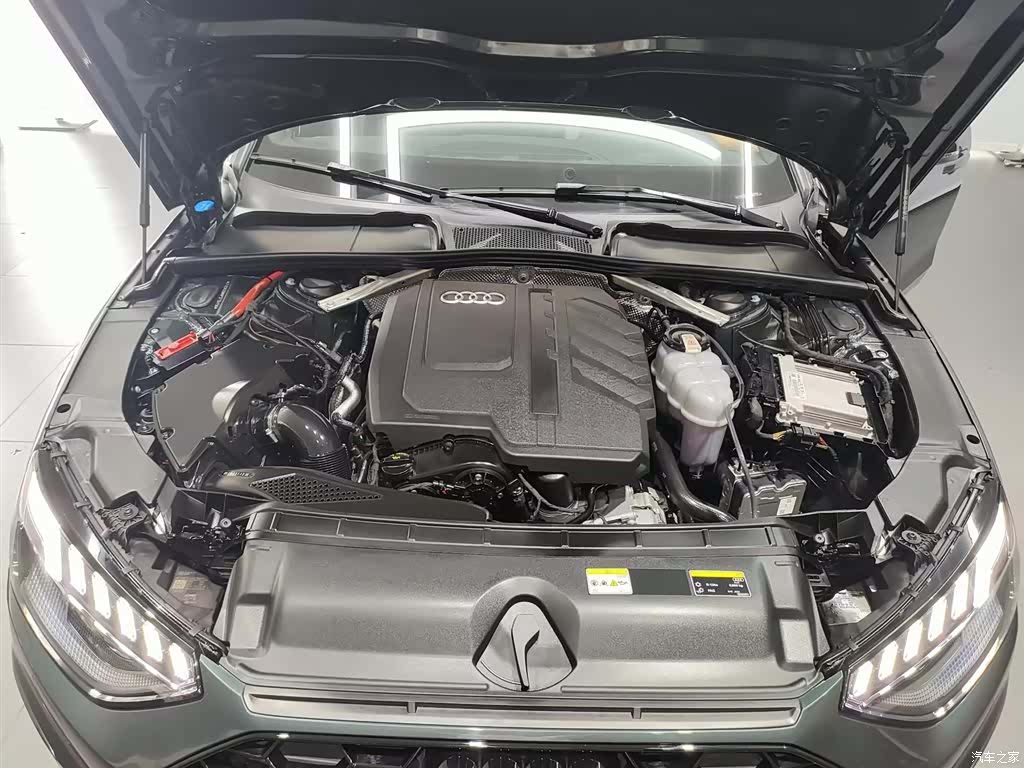 Audi A4L, 2024 8